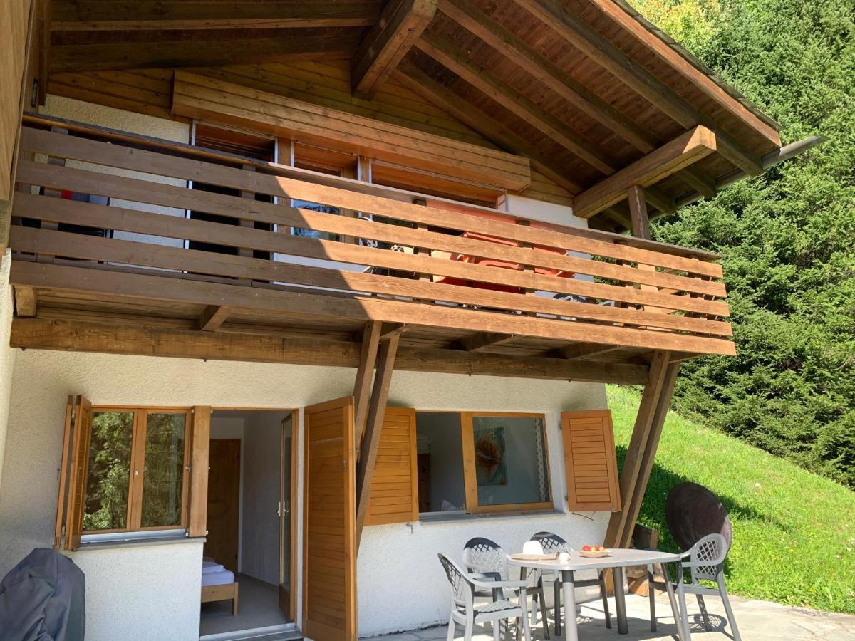 Ferienwohnung Laax Mit Traumblick, Grossem Balkon Und Terrasse 外观 照片