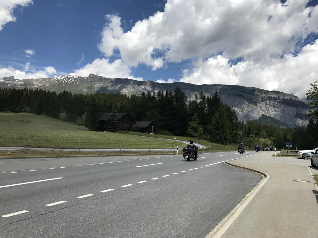 Ferienwohnung Laax Mit Traumblick, Grossem Balkon Und Terrasse 外观 照片