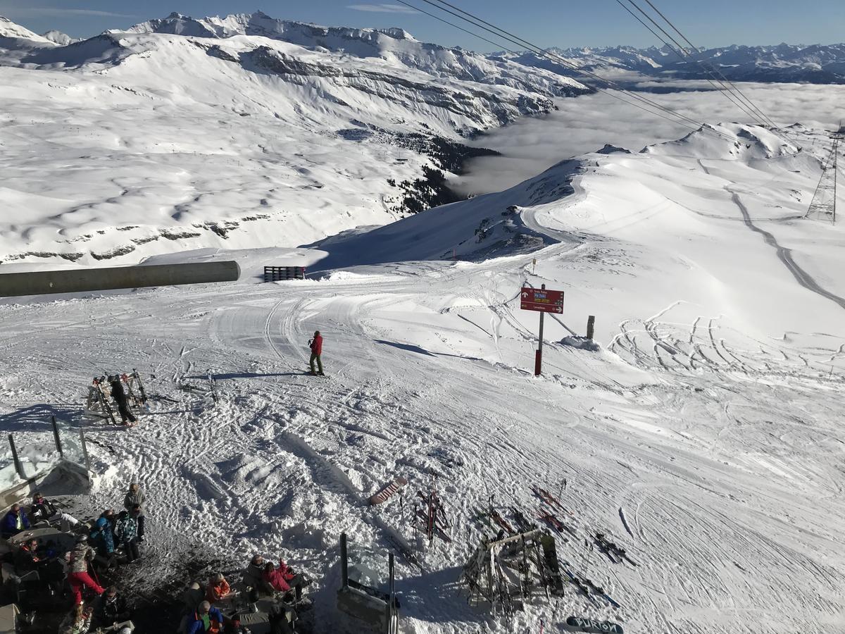 Ferienwohnung Laax Mit Traumblick, Grossem Balkon Und Terrasse 外观 照片