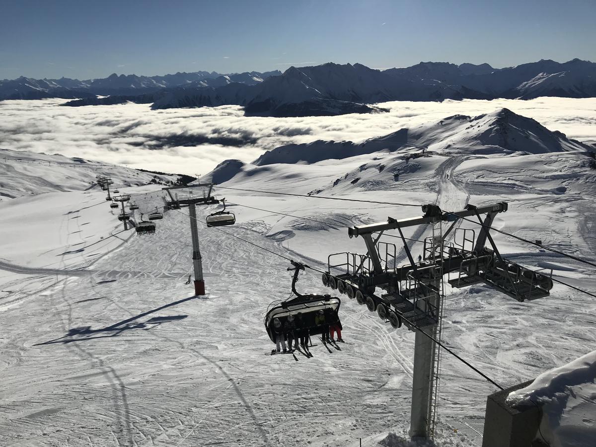 Ferienwohnung Laax Mit Traumblick, Grossem Balkon Und Terrasse 外观 照片