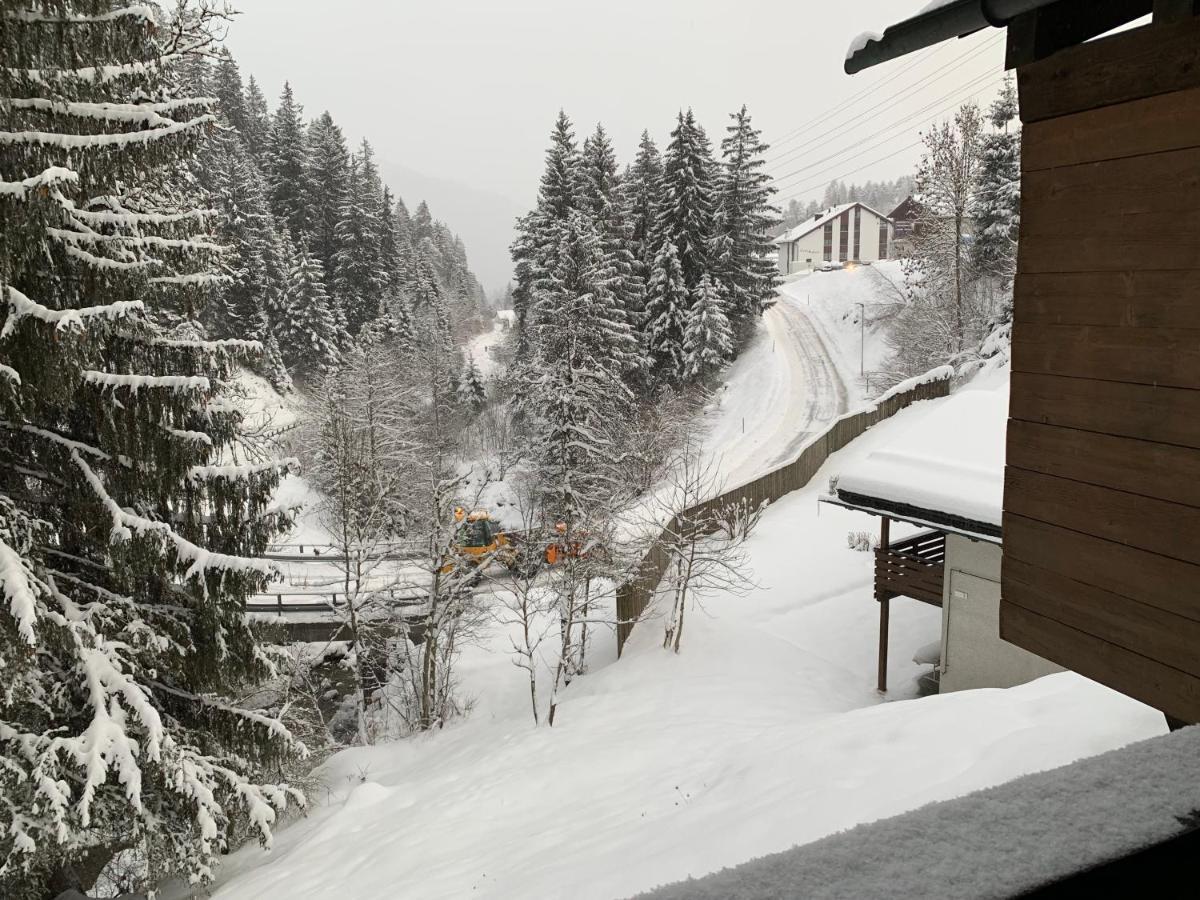 Ferienwohnung Laax Mit Traumblick, Grossem Balkon Und Terrasse 外观 照片